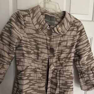 Mac & Jac Biege & Green Fancy Jacket w/Large Buttons & 3/4 Sleeves Size 4